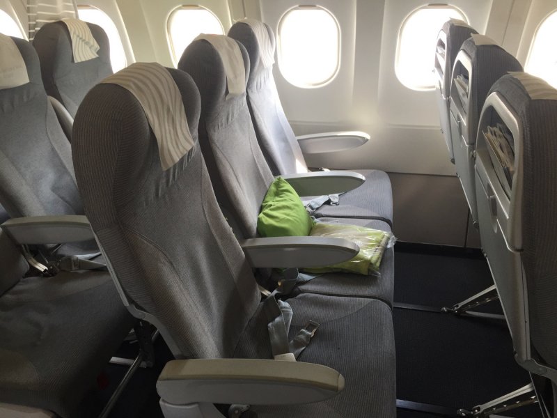 Салон самолета Airbus a320