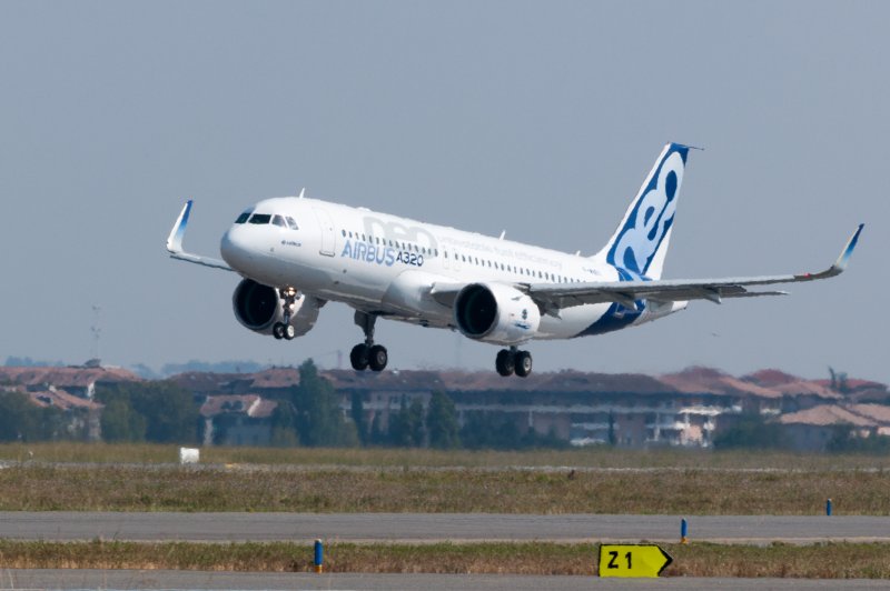 Ural Airlines a321 Ереван