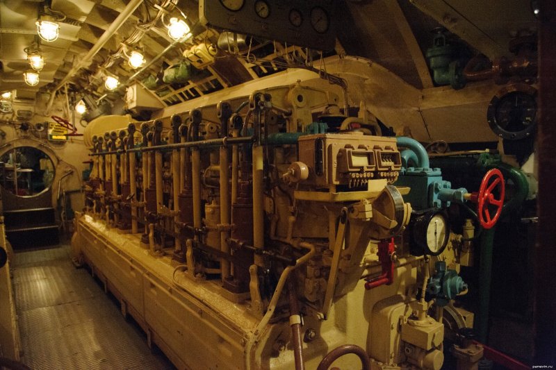 Д-2 Народоволец отсеки