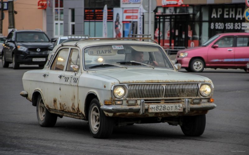 Автомобили России