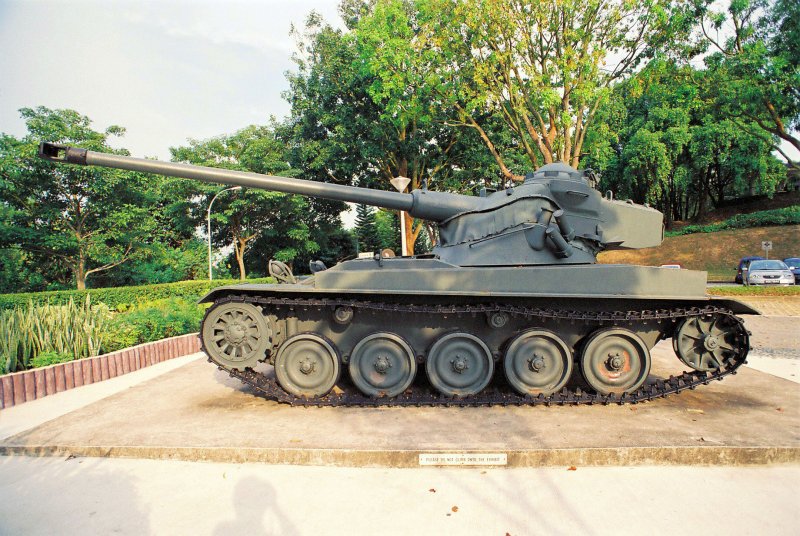 Французские танки АМХ-13