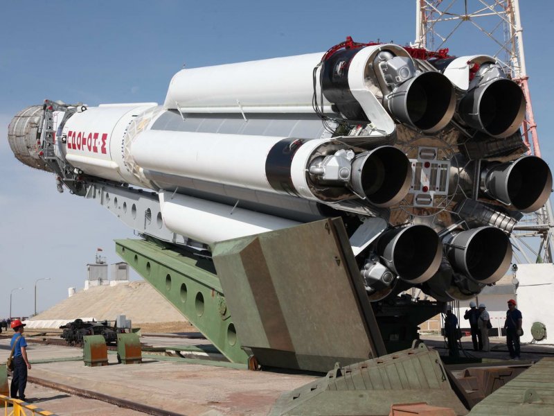 Байконур космодром Протон (ракета-носитель)