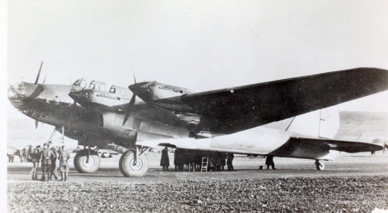Легкий бомбардировщик-разведчик Су-2.