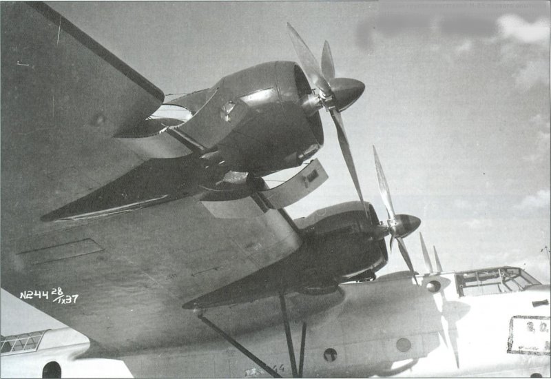 Эк-25 самолет