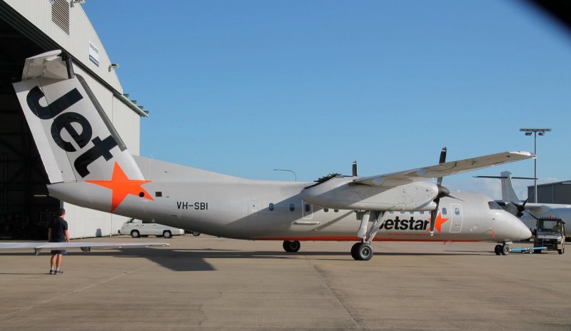 Dash-8 (q-200, q-300)