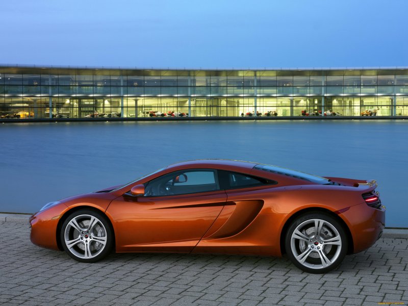 Макларен mp4-12c