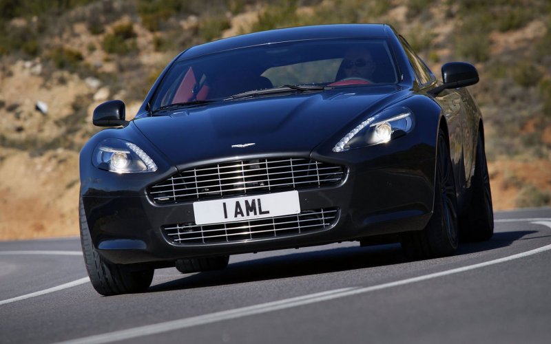 Aston Martin rapide 2010