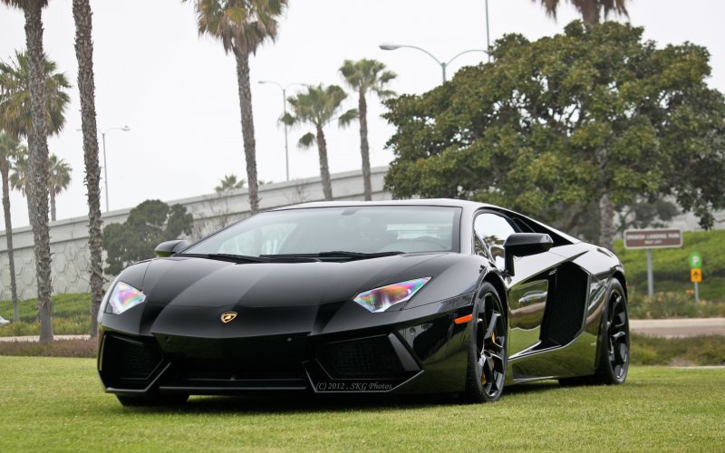 Ламборгини Lamborghini