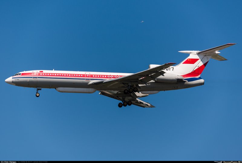 Air Balkan tu-154