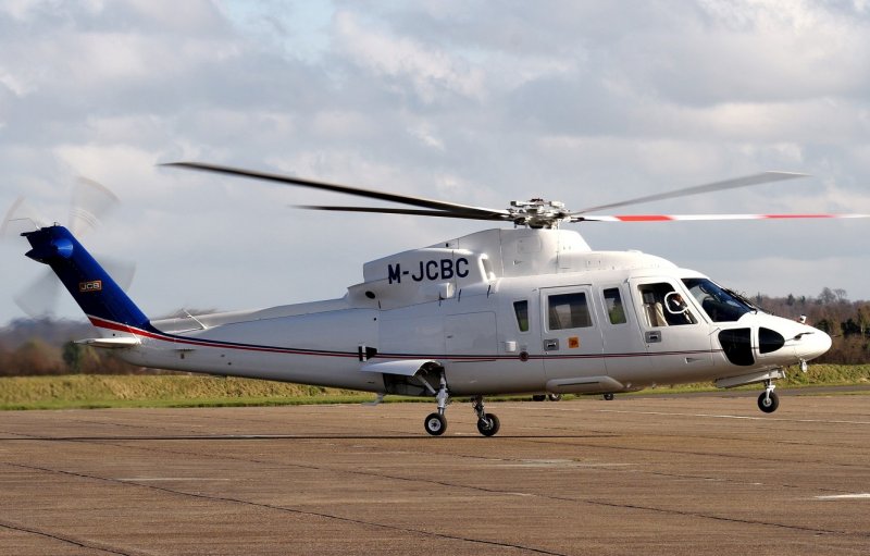 Вертолет Сикорский s-76