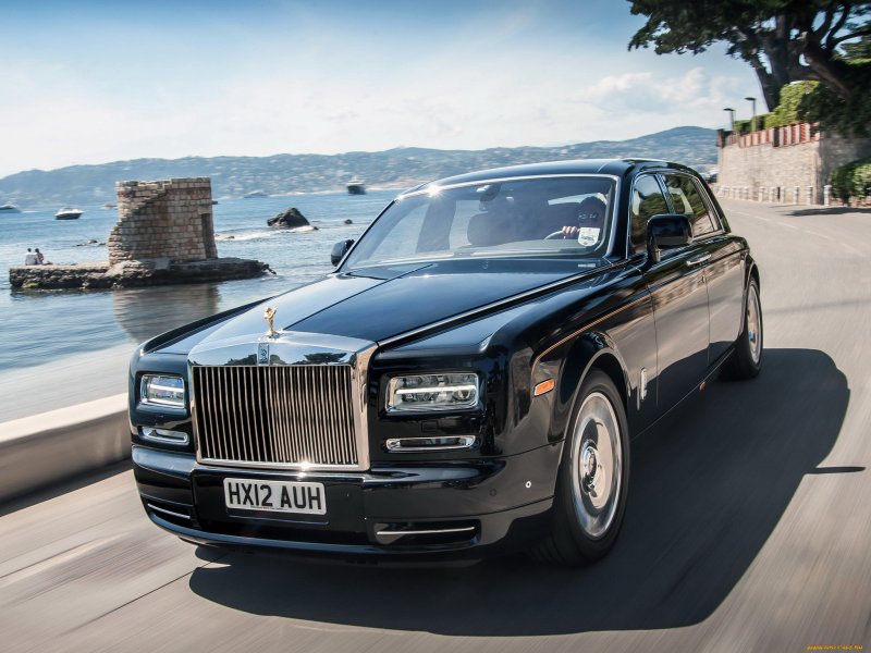 Rolls Royce Phantom 2