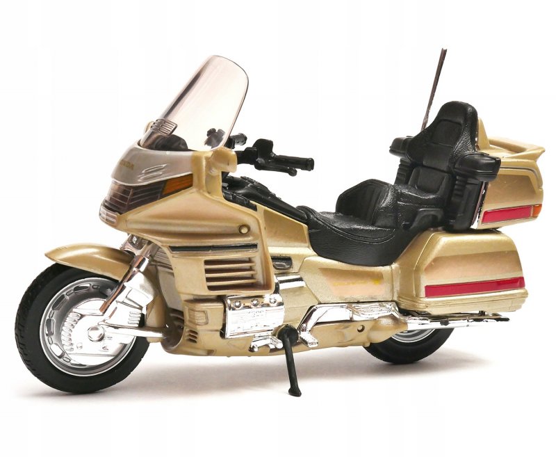 Welly Honda Gold Wing (12148p) 1:18, 13 см