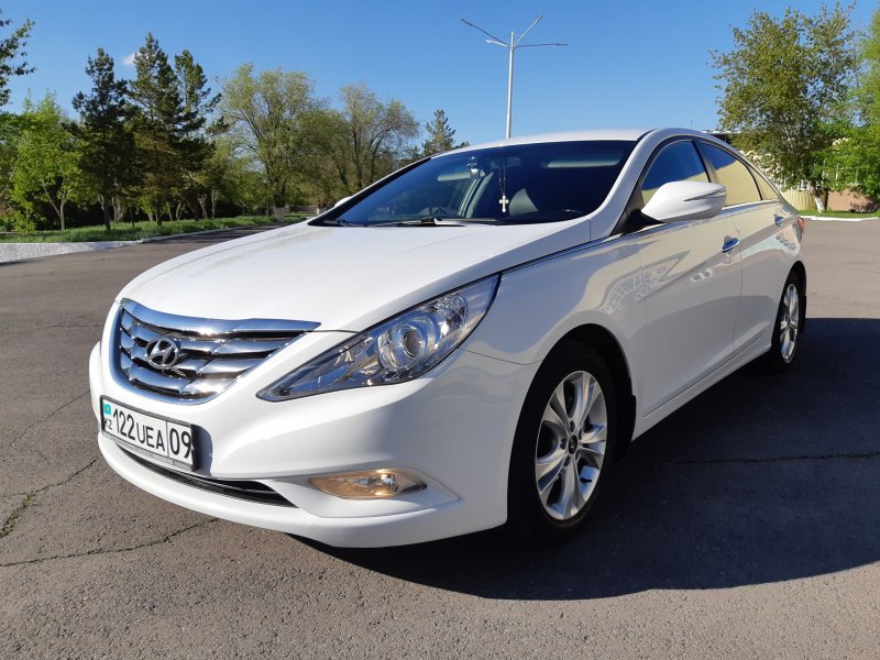Hyundai Sonata 6