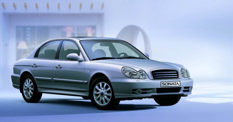 Hyundai Sonata v 2001>