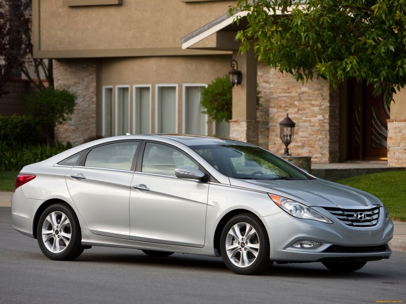 Hyundai Sonata 2013