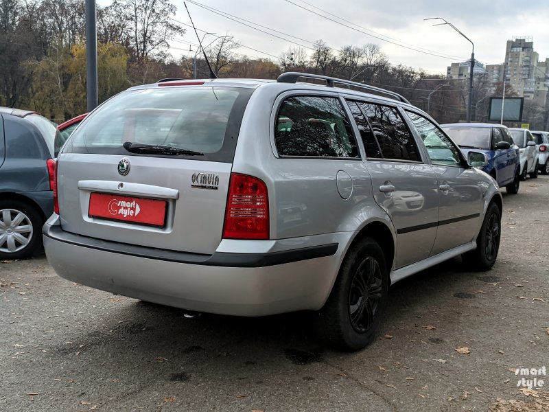Skoda Octavia Tour универсал 1998