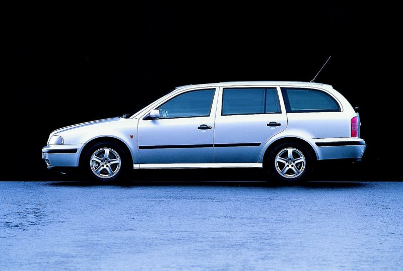 Škoda Octavia Tour универсал