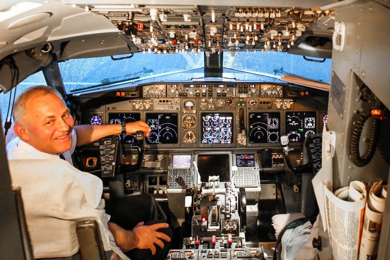 Боинг 737 кабина пилотов