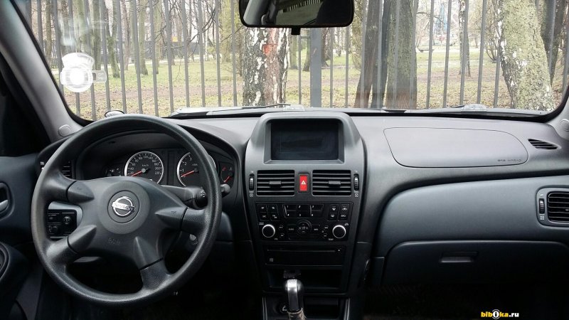 Nissan Almera g15 салон