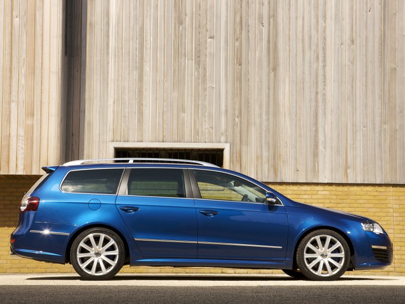 Volkswagen Passat variant r36