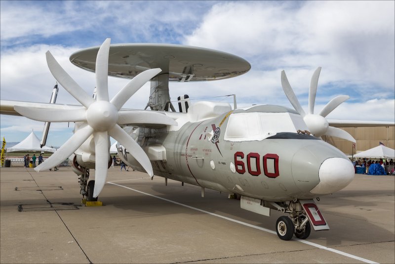 E-2c Hawkeye 2000