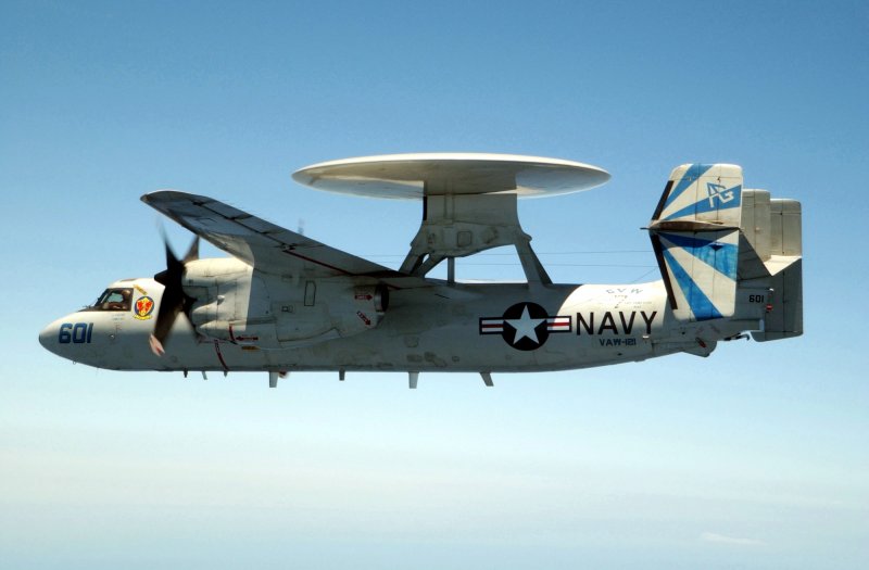 Самолетов e-2c-2000 Hawkeye