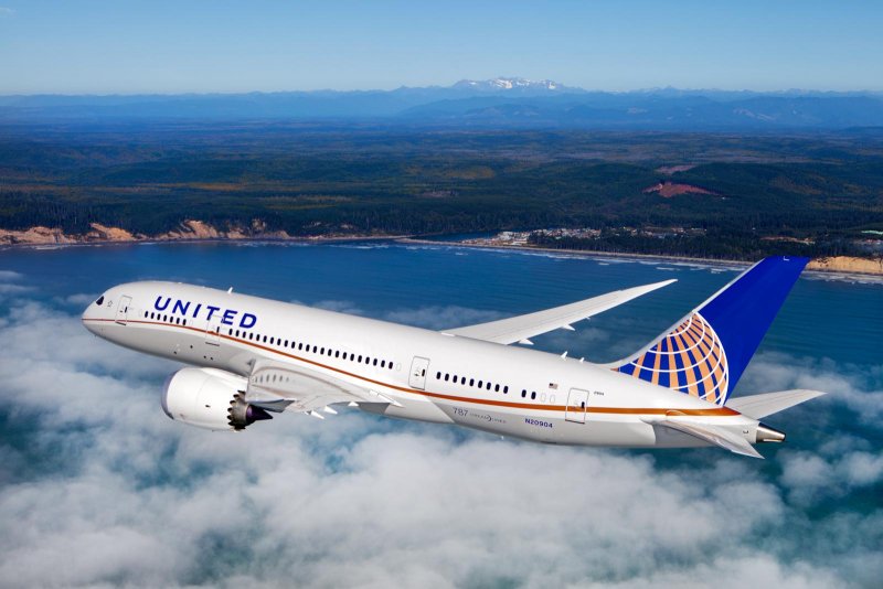 Авиакомпания United Airlines