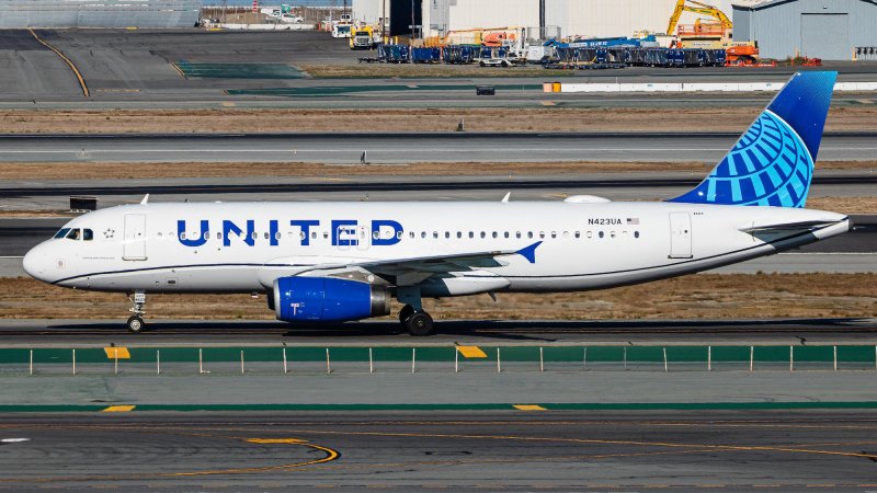 320-200 United Airlines новая ливрея