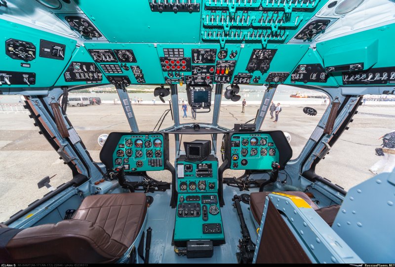 Кабина вертолета ми-8амт