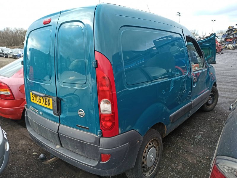 Nissan Kubistar i