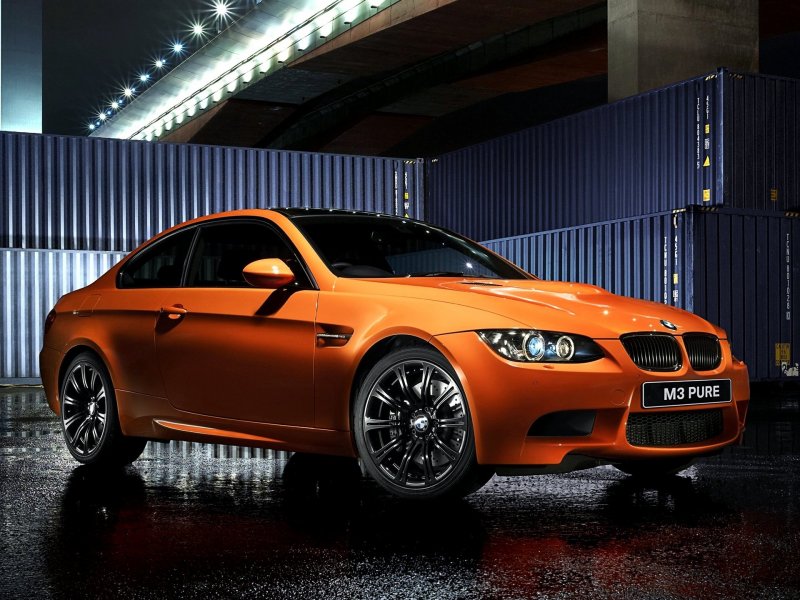 BMW m3 оранжевая