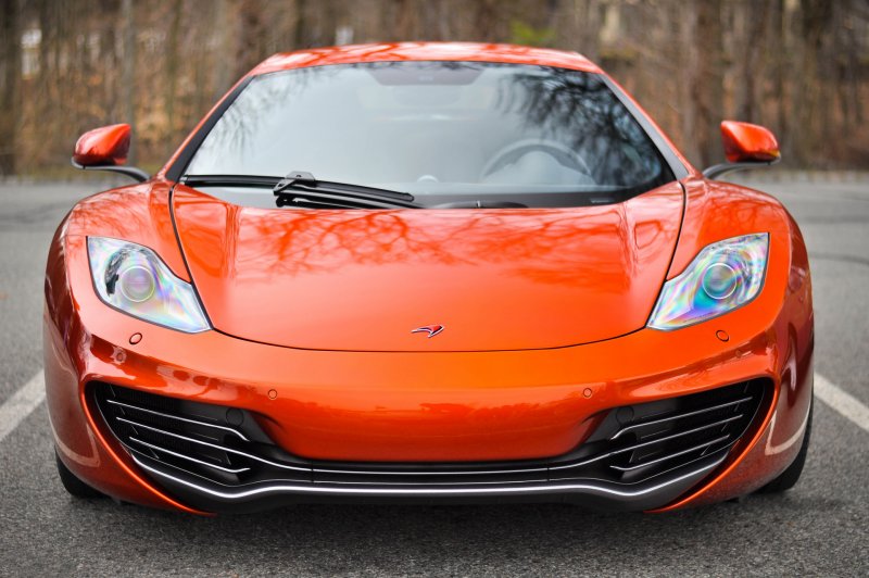 Макларен mp4-12c
