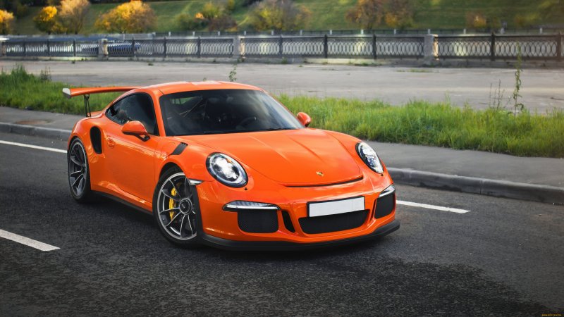 Порше 911 оранжевый