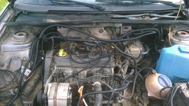VW Passat b3 1.8 моно