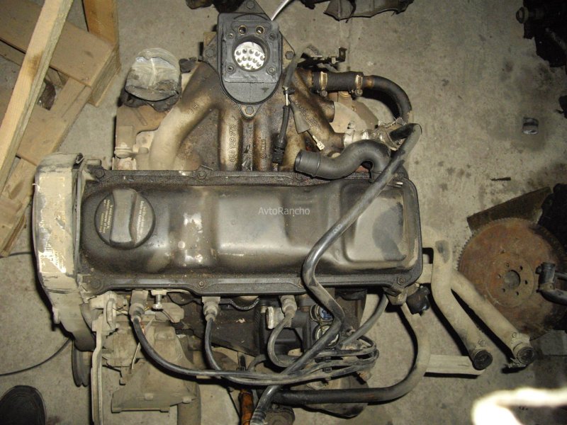 Двигатель VW Golf 3 1.8