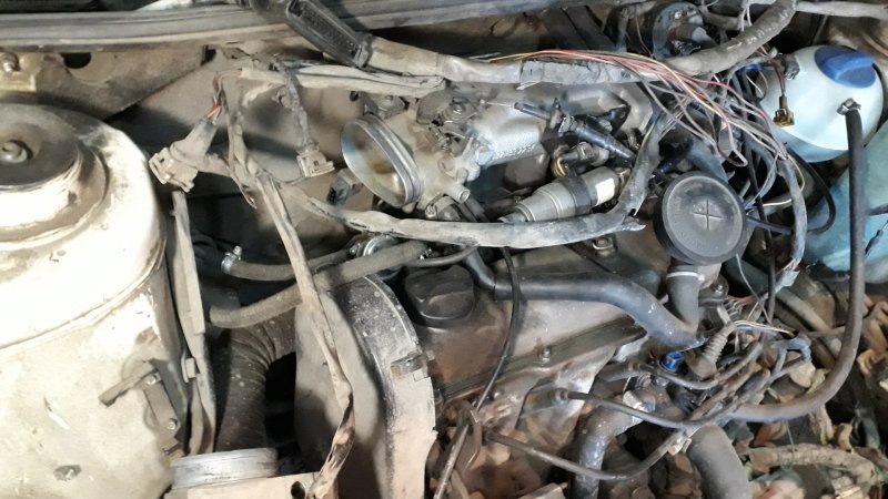 Passat b3 1.8 PF инжектор