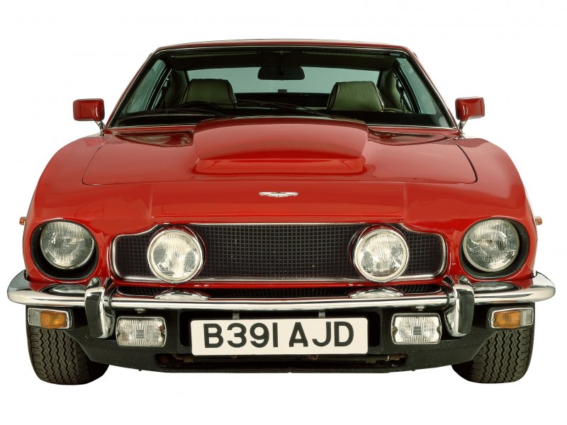 Aston Martin v8 1972