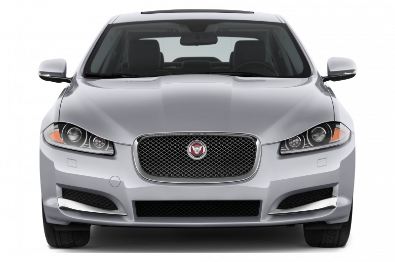 Jaguar XF II SD 2015- на белом фоне