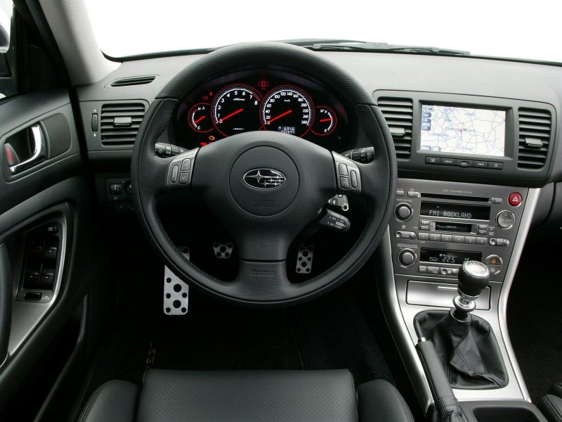 Subaru Legacy 2008 2.5 салон
