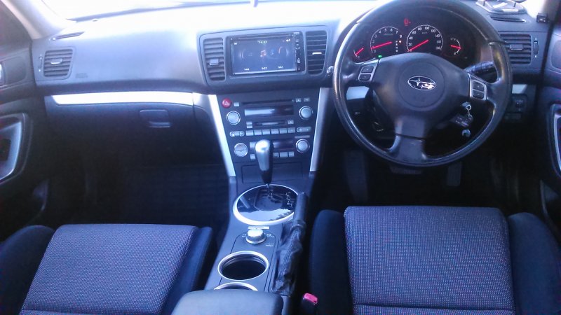 Subaru Legacy 2006 салон