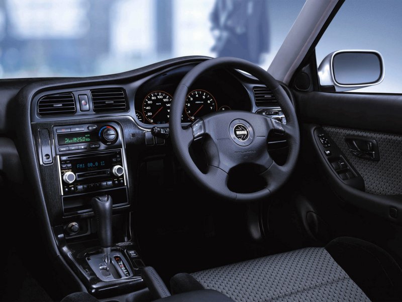 Subaru Legacy 2000 седан салон