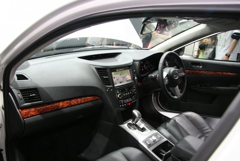 Subaru Legacy b4 2009