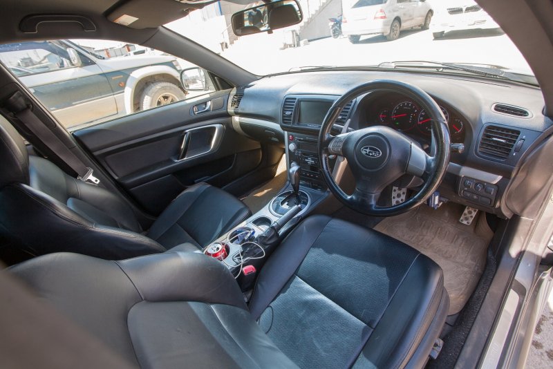 Subaru Legacy 2.0 at, 2007 салон