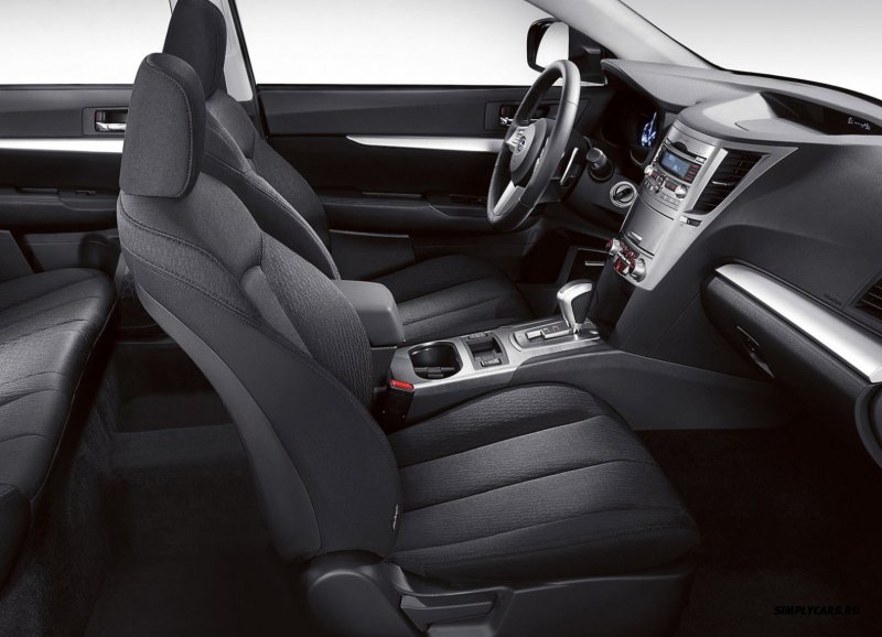 Subaru Legacy 2010 салон