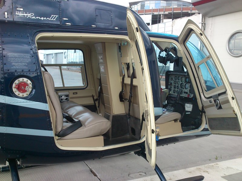 Вертолет Bell 206