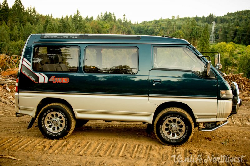 Mitsubishi Delica l300