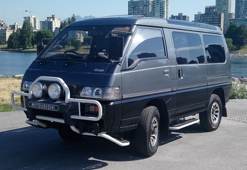 Mitsubishi Delica 2021