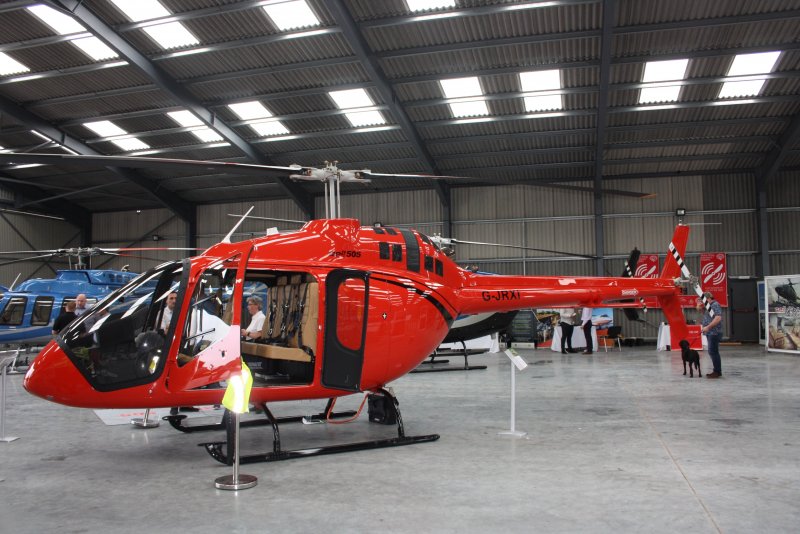 Bell 505 Jet Ranger x Cabin
