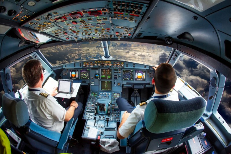 Пилот Боинг 737