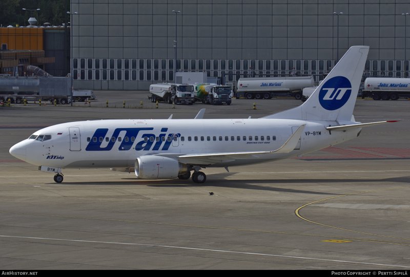 Boeing 737 400 ЮТЭЙР салон